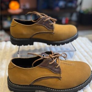 Men's Brown and Tan Oxford Shoes